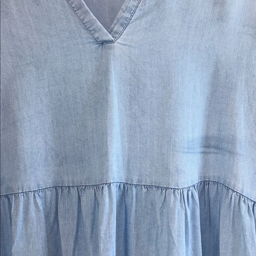 AMISU LIGHT BLUE DENIM DRESS TWO TIERED V NECK 3/4β BELL SLEEVES BOTTOM RUFFLE - Picture 16 of 16